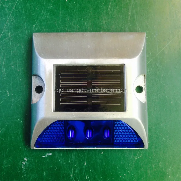 4242140437_1310600743