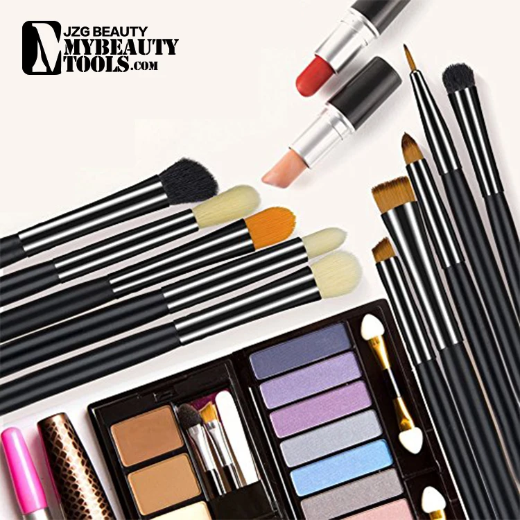 Makeup brush set.jpg