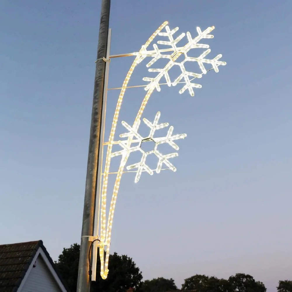 Outdoor Street Motifs Light Pole Christmas Decorations - Buy Pole