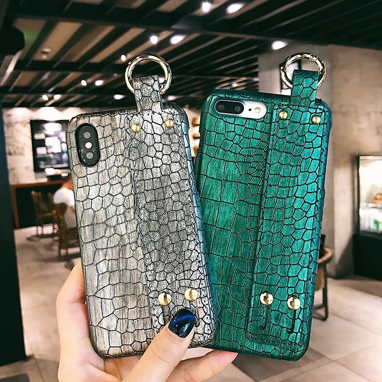 Luxury Ladies Wrist Strap Leather Mobile Back Cover For Iphone Xr