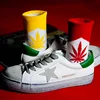 Wholesale fashion couple valentine gift unisex weed leaf socks