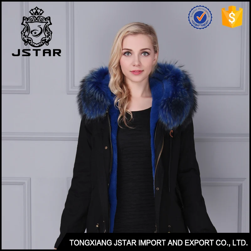 Charming ladies fur coat with fur lining and hooded collar for winter