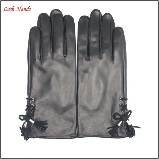 Ladies black warm leather gloves with tassels fashion leather gloves