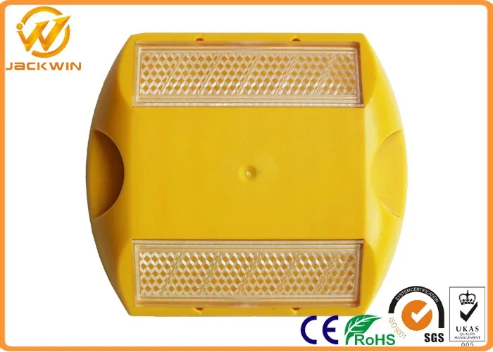 Plastic Road Stud RS-002(1)