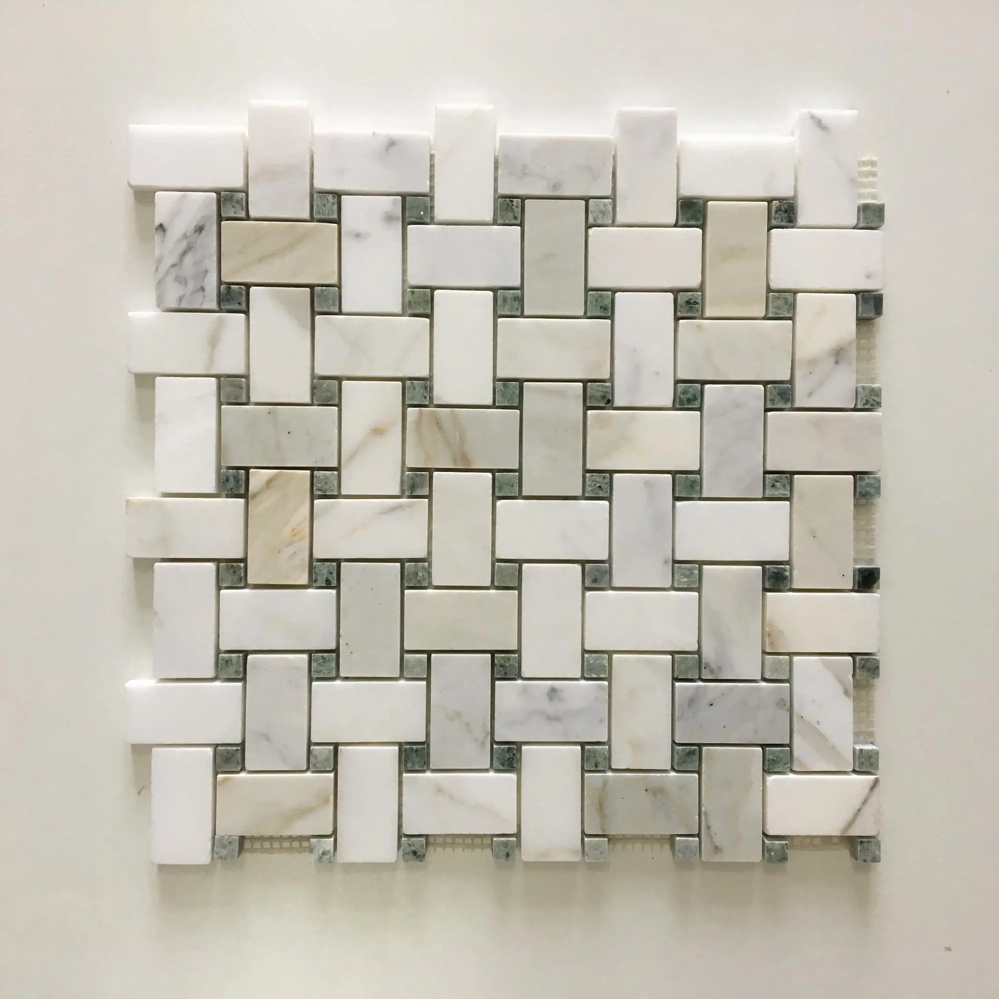 Basketweave Shaped White Golden Marble Mosaic Tiles In Cheap Price