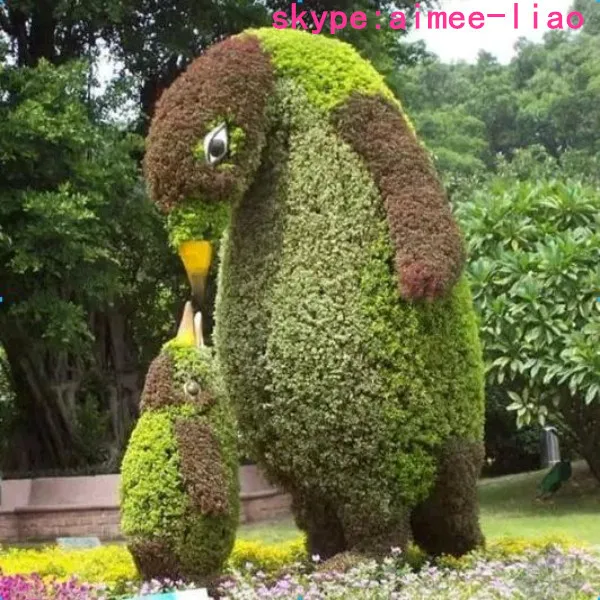 Q101730 Various Of Artificial Grass Animal Decoration Lion Sculpture
