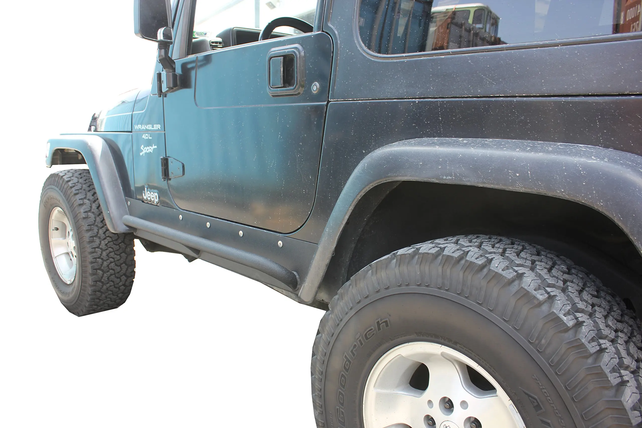 Restyling Factory 97-06 Jeep Wrangler TJ Rock Crawler Body Side Armor Rocker Guard Replacement Body Armor Tubular 2 Door Black