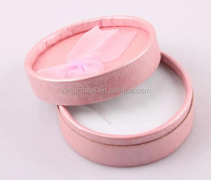 
Eco friendly Wholesale Round Fashionable Bracelet Packaging Box 