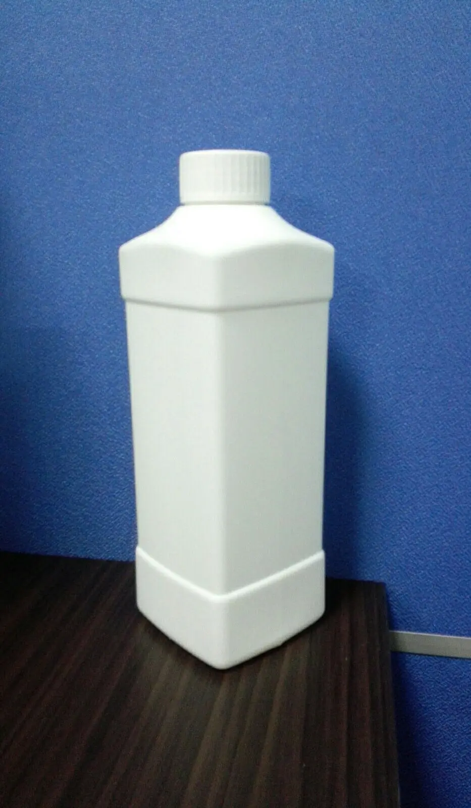 1l Empty Square Pe Bleach Bottle For Chemical Use On Sale Buy Square