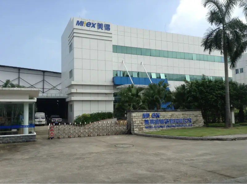 dryer for plastic flakes