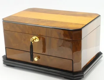 custom wooden boxes