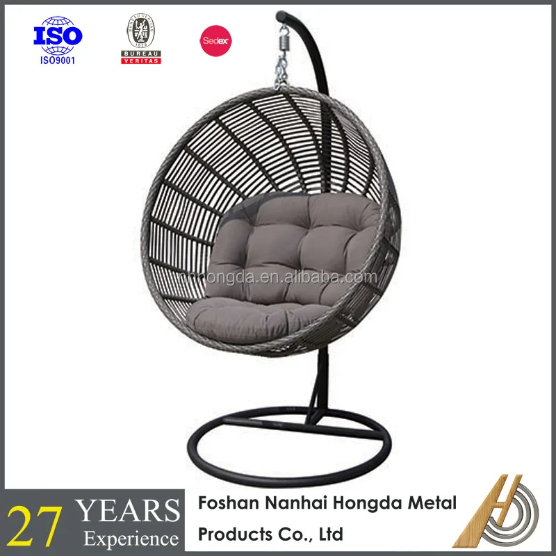 Sex in the city egg chair