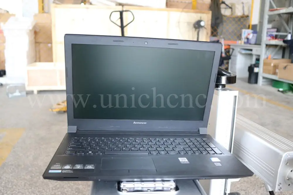 UNICHCNC portable fiber laser marking machine for jelwery/gold/sliver plastic
