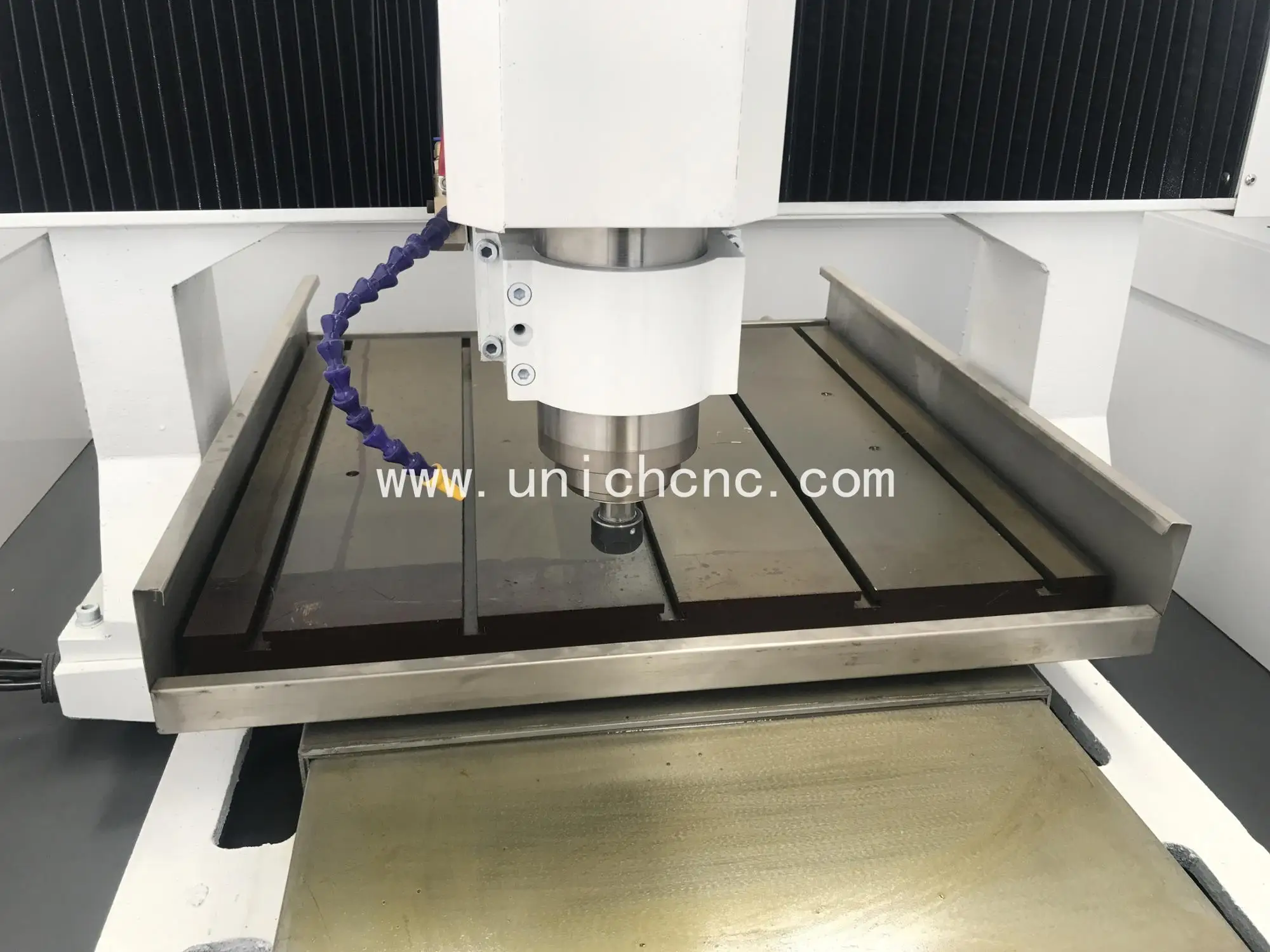 Mini Cnc Router Cnc De Metal De Aluminio De Corte De Grabado Del Molde ...