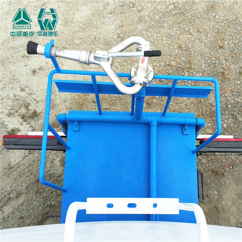 dongfeng 12000 litres water distribution truck High quality low price