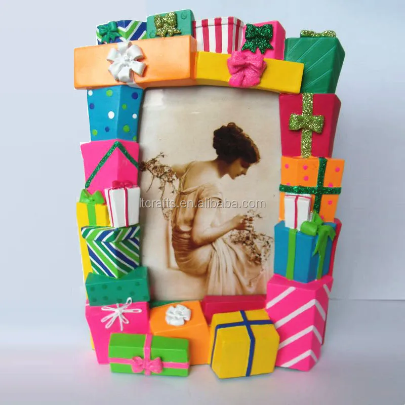 Custom Made Tourist Souvenir Photo Frame Type 3d Polyresin Photo Frame