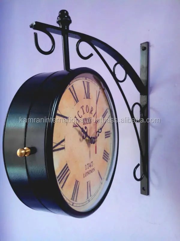 Noir couleur double côté station horloge murale avec artistique ... Horloge murale avec des tasses
