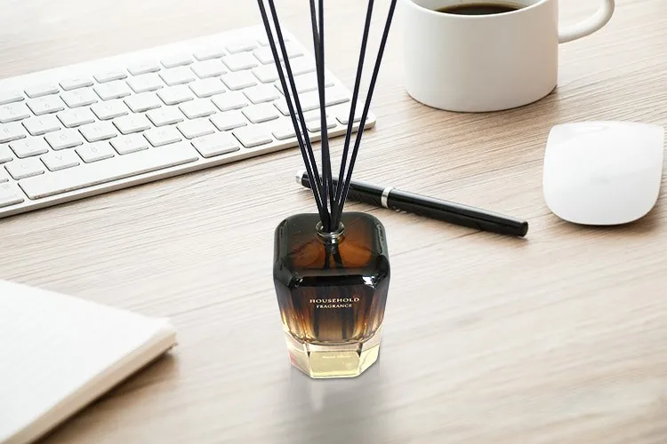 Small Moq Bamboo Luxury Stick Essential Oil Fragrance Reed Diffusers