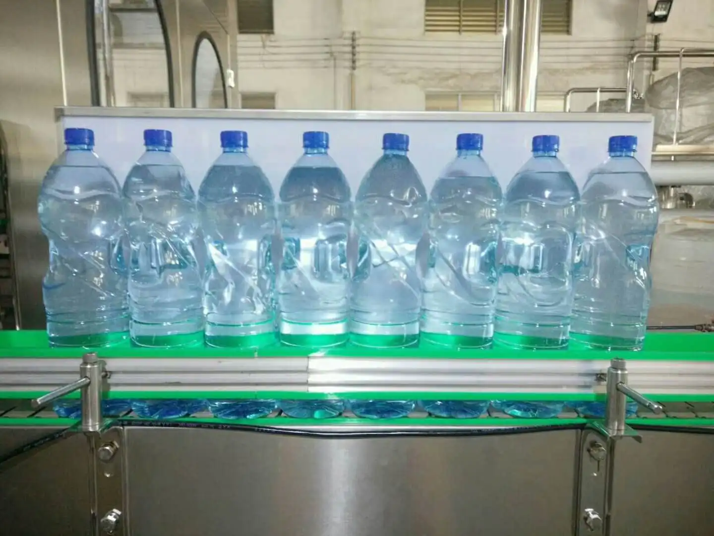 Bottled Flavored Sparkling Water Filling Machine/ Full Automatic