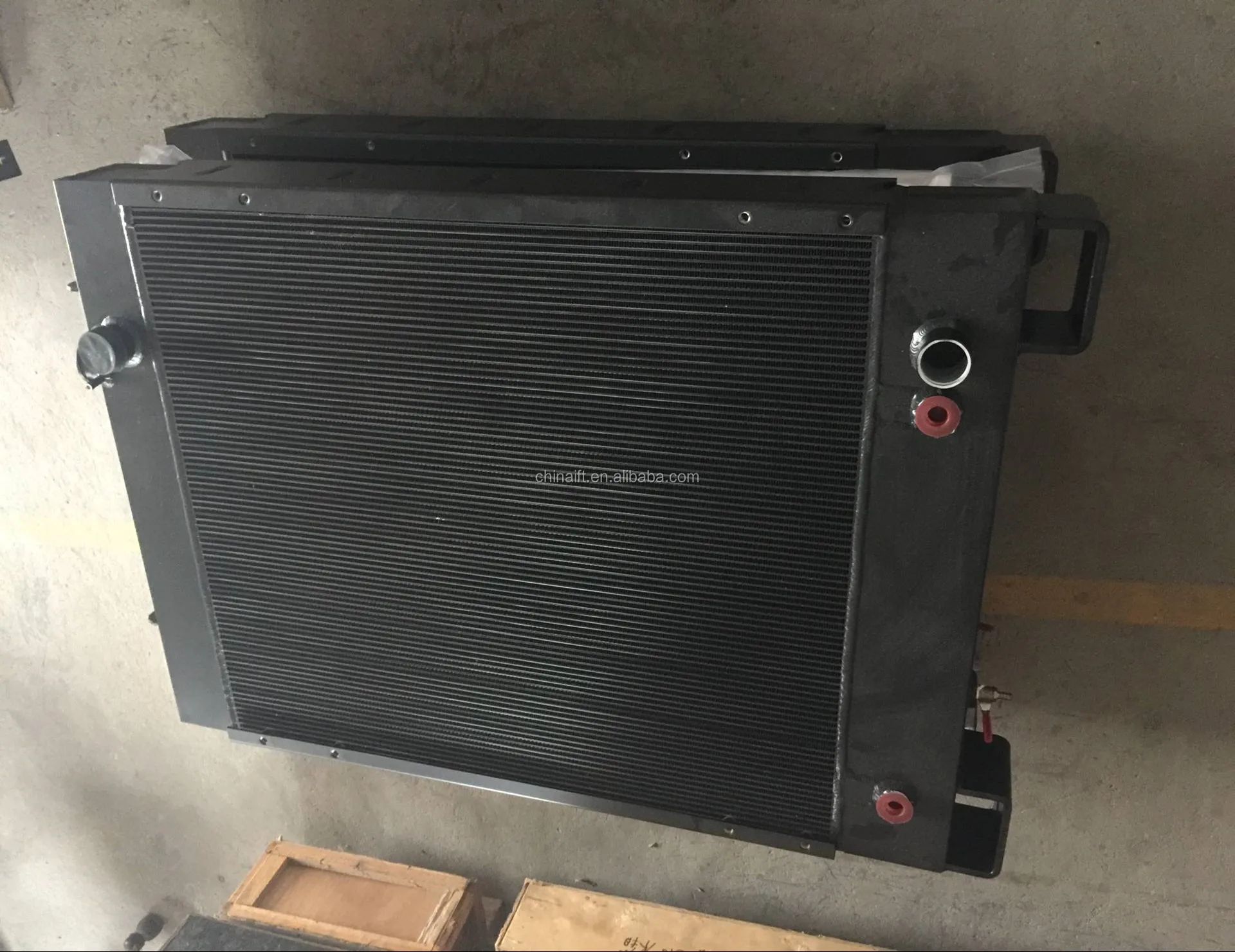 D61-PX 15 Radiator 1.jpg