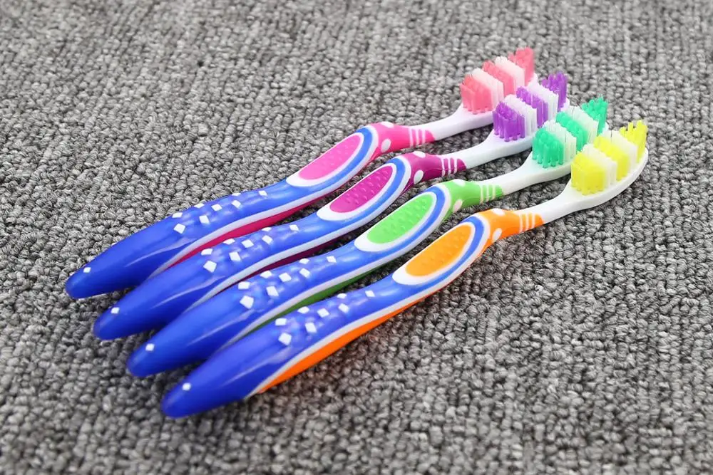 yc681N-toothbrush-details (2)