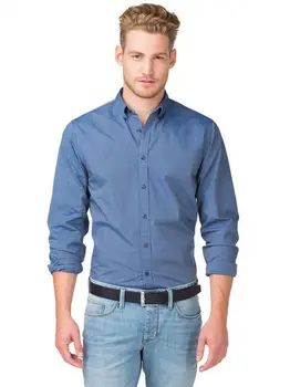 camisa de vestir con jeans