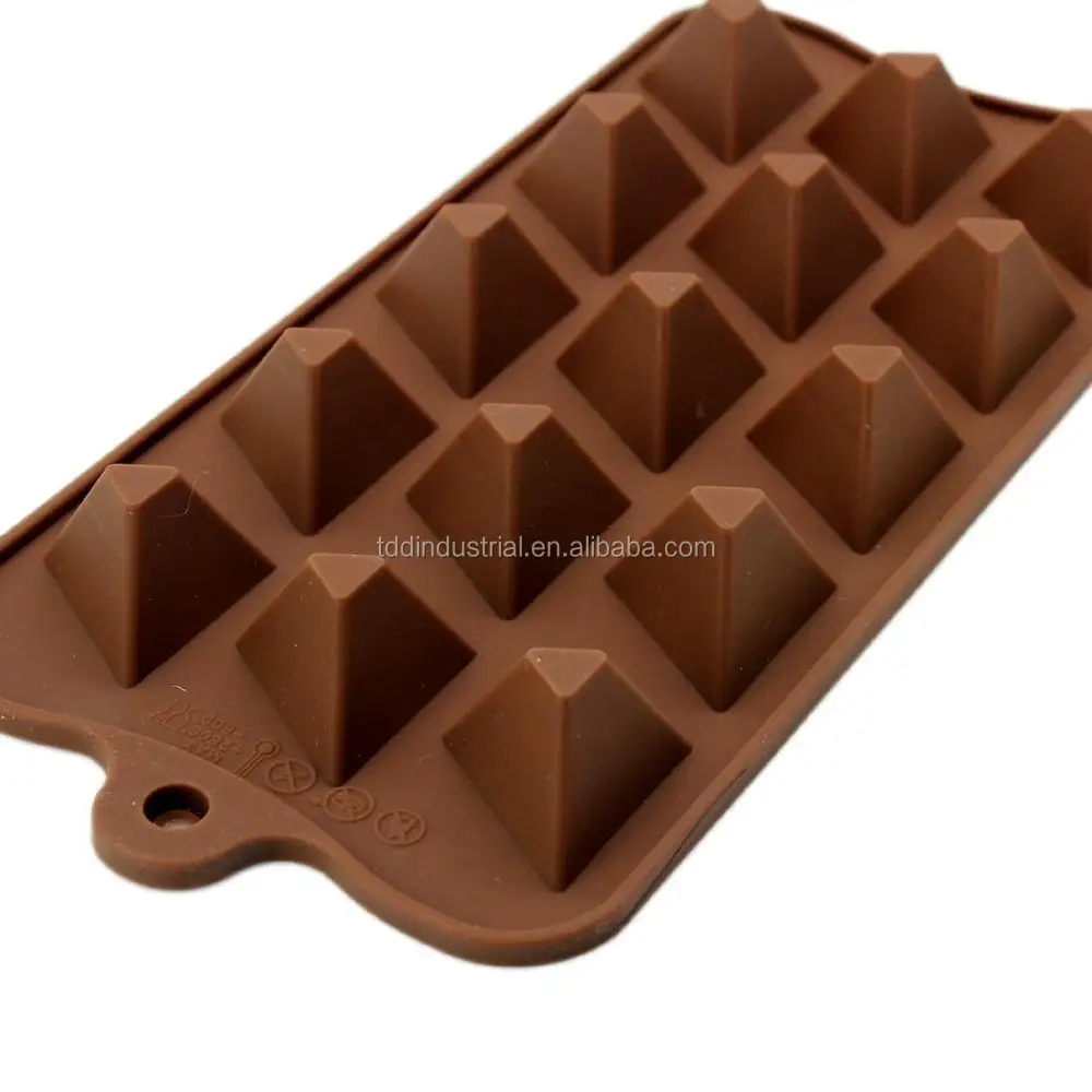 Moules A Fondant En Cristal Cube De Glace Gateau Au Chocolat 15 Moules En Forme De Triangle Decoration Buy Fondant Moldes Ice Cube Gateau Au Chocolat Moule 15 Triangle Forme Decoration Product On Alibaba Com