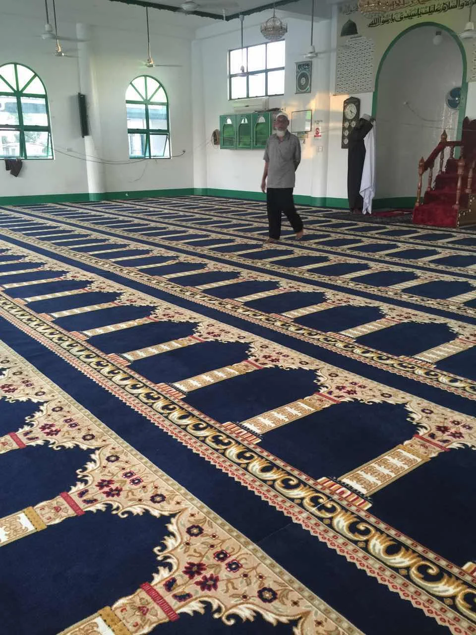 mosque carpet.jpg