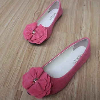 trendy flat work shoes