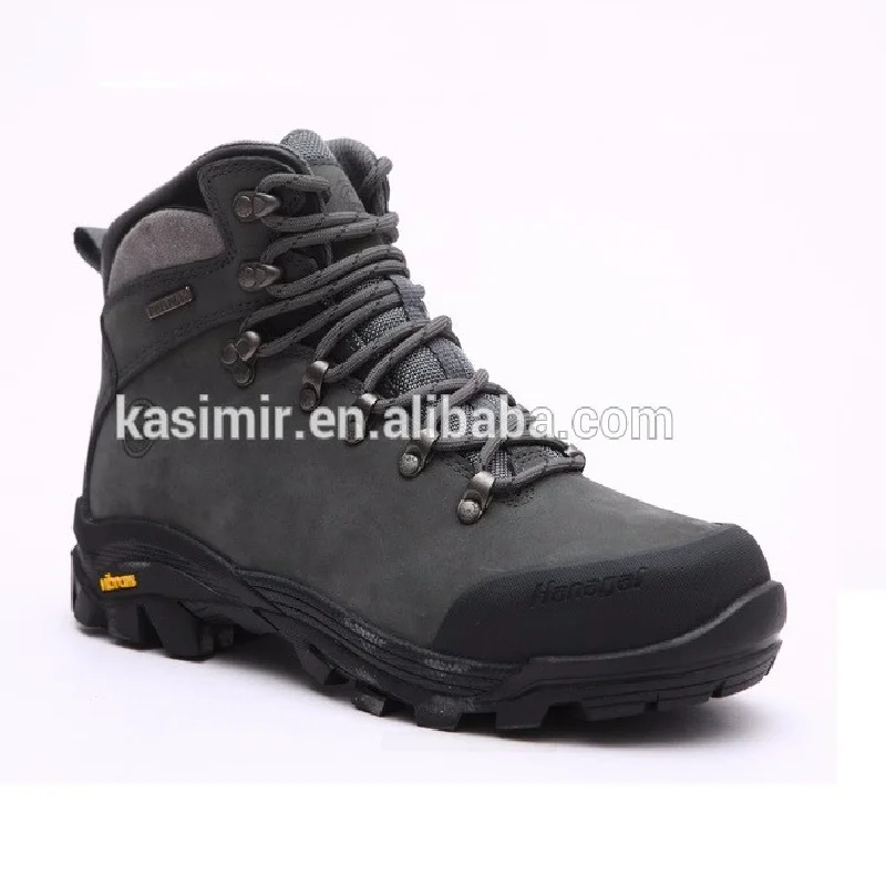 casual outdoor boots