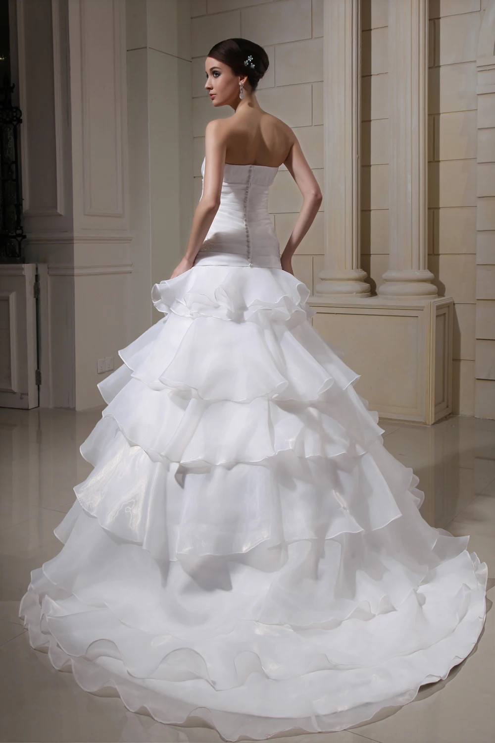 buy 新娘时尚婚纱礼服 product on alibaba