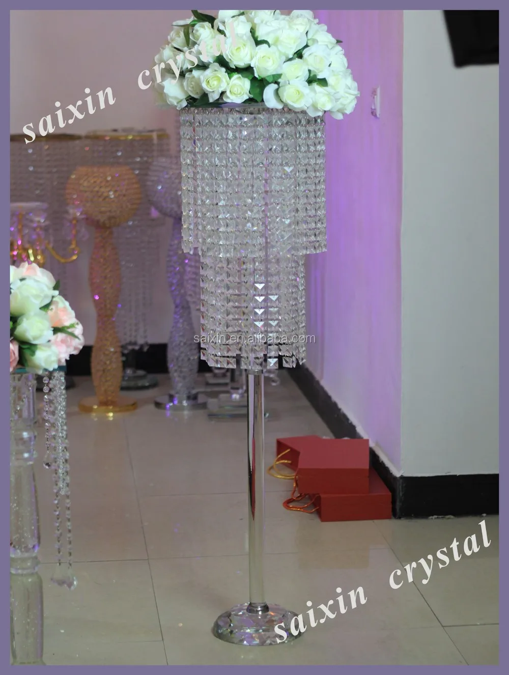 New Design Wedding Crystal Centerpiece With Hanging Votive 