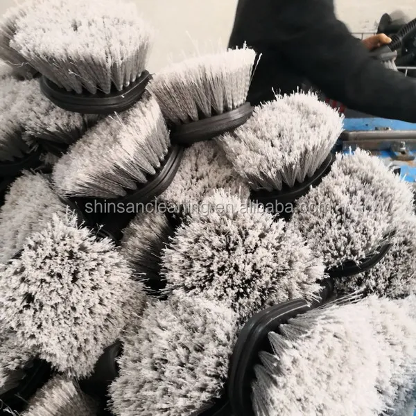 Hot Selling Water Flow Wheel Brush With Soap Dispenser/soap Dispenser