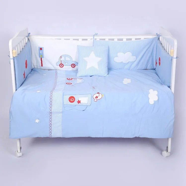 Quality Assured 100 Cotton Eco Friendly 11 Pieces Baby Girl Crib