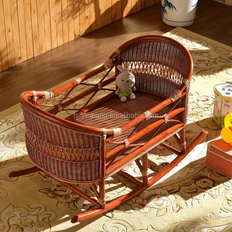 Hot Sale Natural Rattan Baby Rocking Crib Wicker Baby Bed Crib