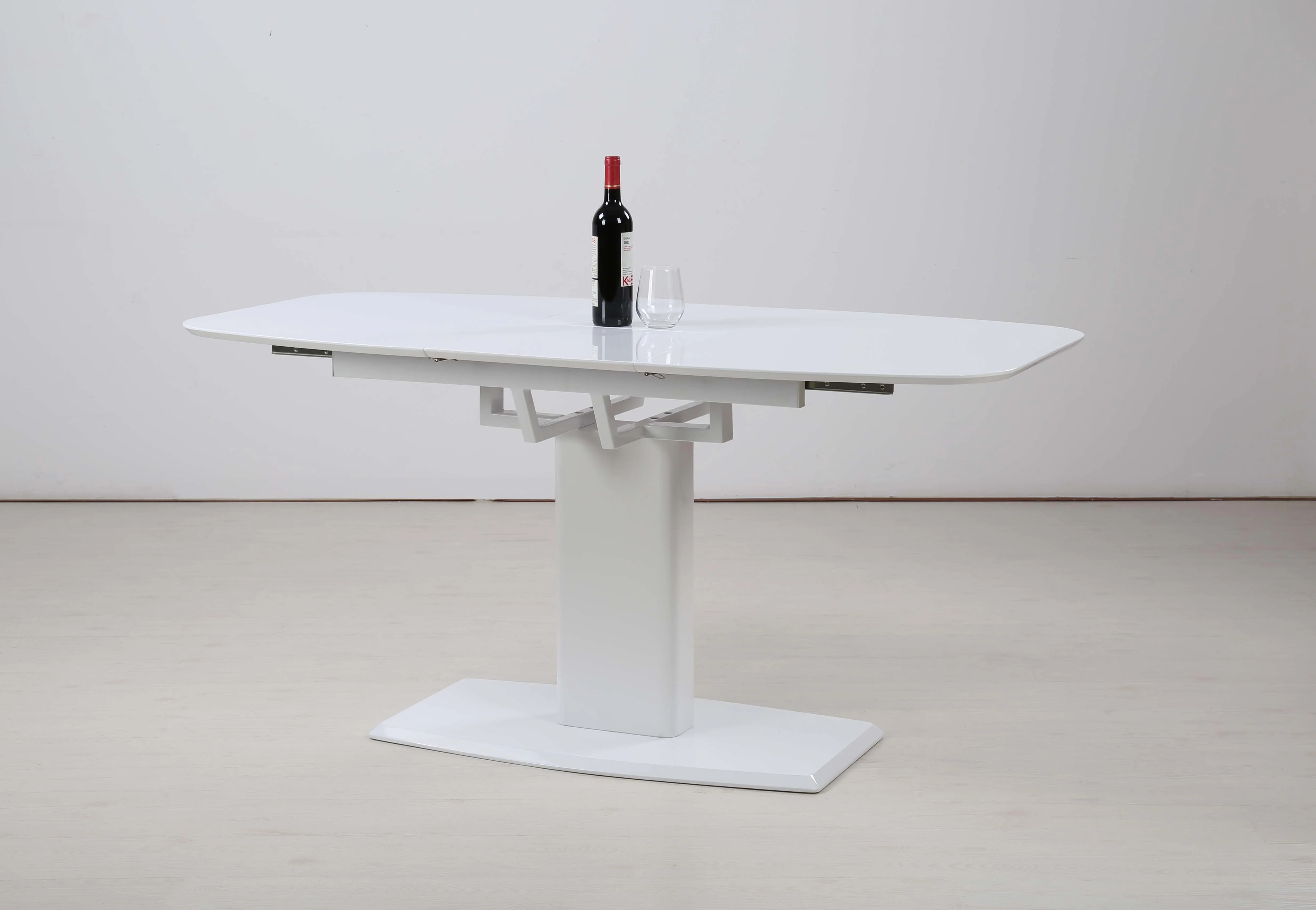 Modern mdf furniture white high gloss extendable expandable adjusted luxury wooden dining table with metal stand\t