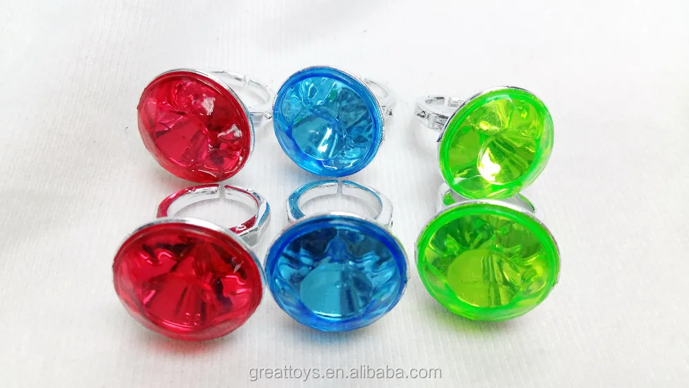 Plastic diamond Rings NEW jewelry RINGS Girl Kid Novelty Birthday Party Favors Gift Toy Prize