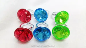 Plastic diamond Rings NEW jewelry RINGS Girl Kid Novelty Birthday Party Favors Gift Toy Prize