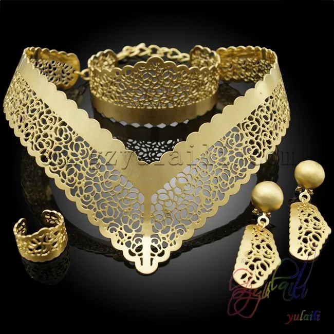 Plated Gold Artificial Temple Necklace Jewelry Sets 2 Gram Light Weight