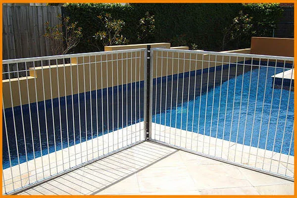 portable pool fence