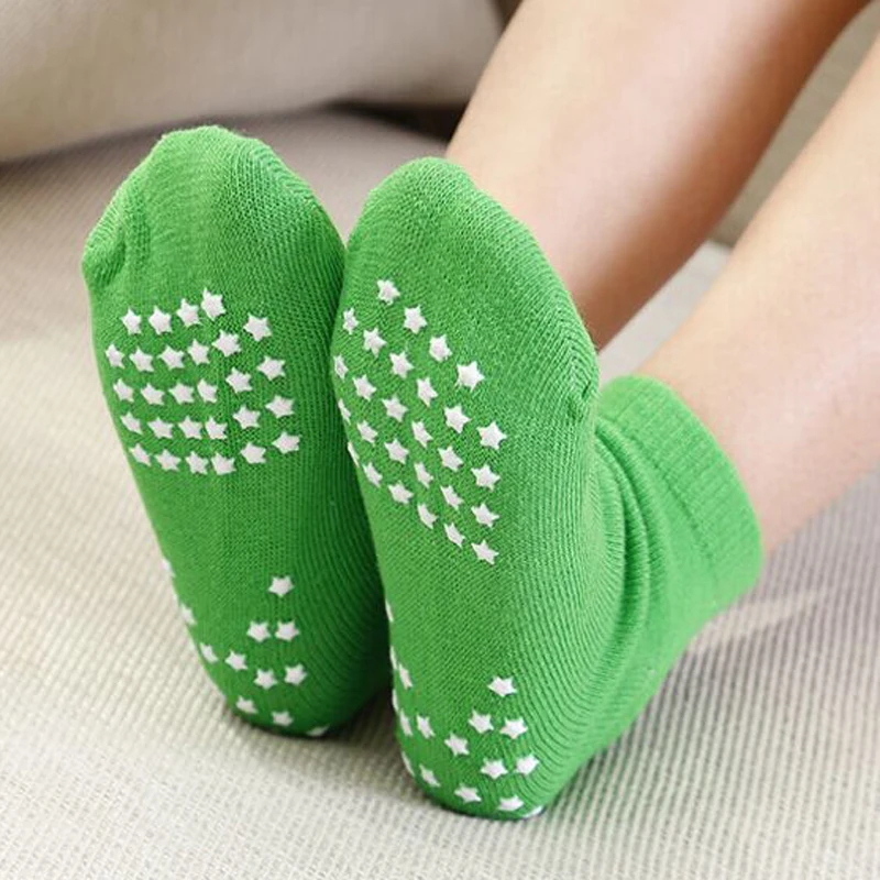 Star grip socks 6.jpg