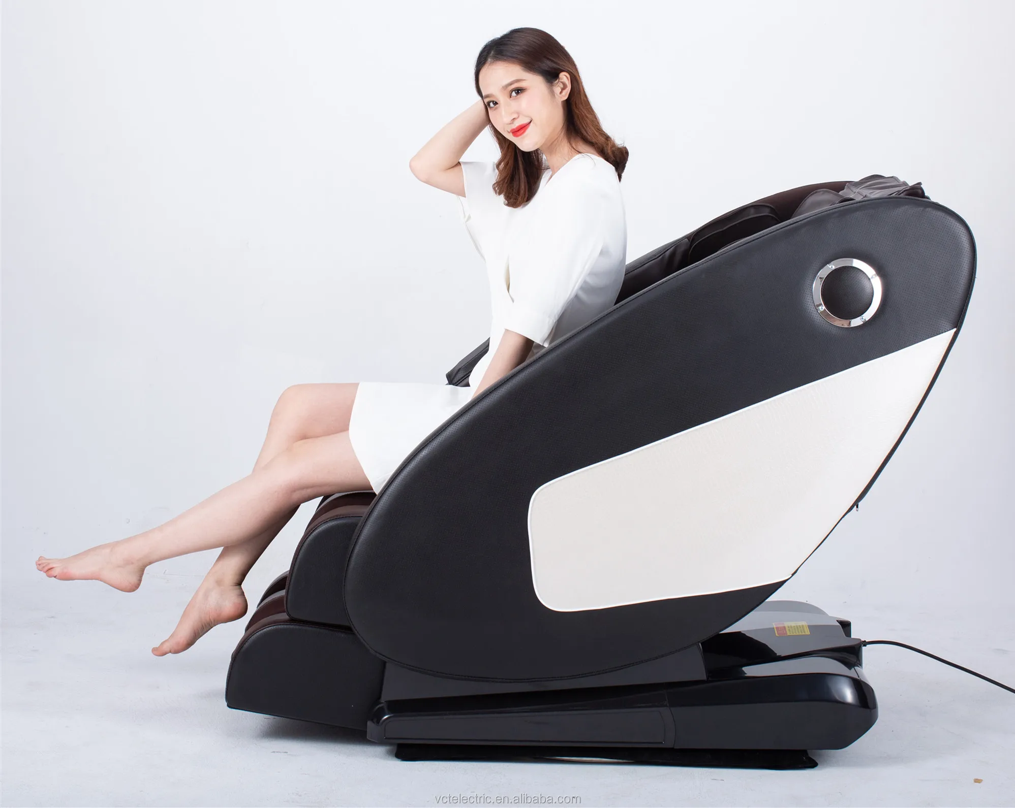 2018 Hot Sale Heating And Vibration Massage Chair Zero Gravity Massage Chair Massage Chair With