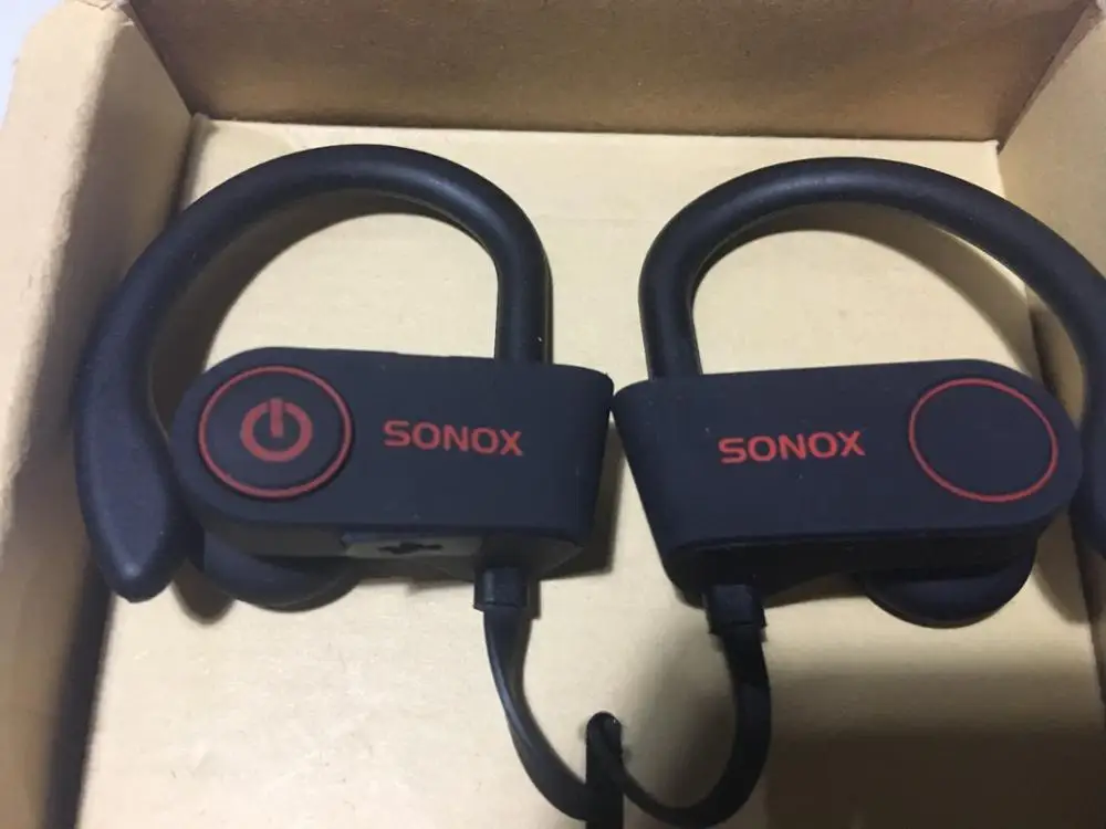 waterproof earphone.jpg