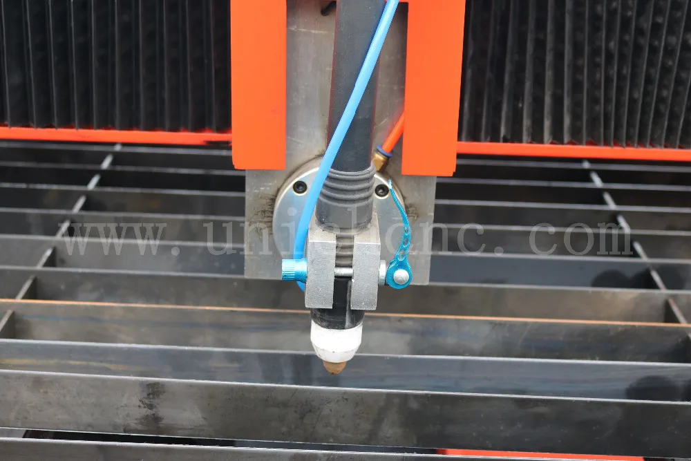 new type stronger cnc plasma metal cutting machine/plasma machine