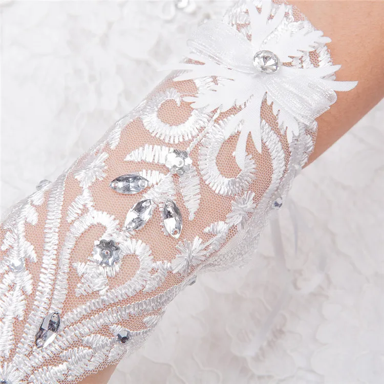 bridal gloves (10).jpg