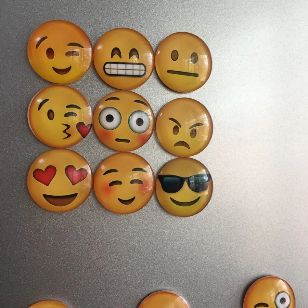 Kartun Emoji Kaca Cabochon Stiker Magnetik Lucu Emoji Pola Kubah