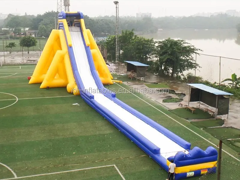 GIANT-SLIDE-800X600.jpg