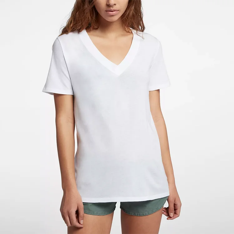 Women t shirt. Белая футболка женская с коротким рукавом. Прямые футболки женские. Белая футболка с прямым вырезом. Футболка с v образным вырезом женская.