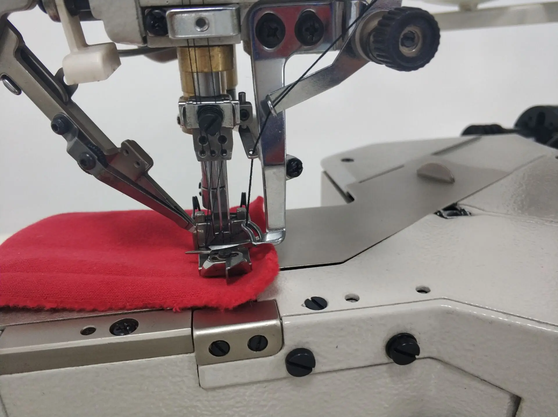 export to india Online after-sales service automatic cut line interlock sewing machine