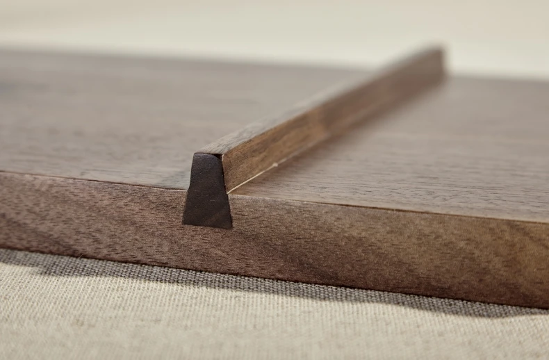 Walnut Tray05d.jpg